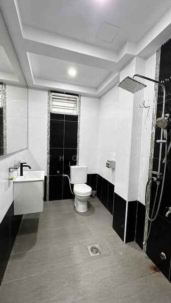Rumah Teres 2 Tingkat untuk Dijual di Kota Masai (Pasir Gudang) - Thomas Lee - Bathroom - PropertyGuru.com.my