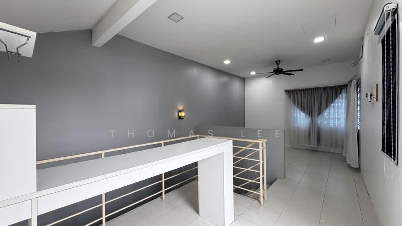 Rumah Teres 2 Tingkat untuk Dijual di Kota Masai (Pasir Gudang) - Thomas Lee - Corridor - PropertyGuru.com.my