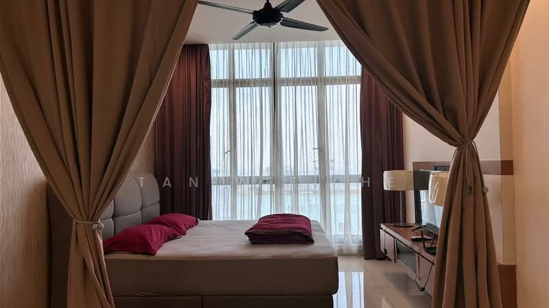 Service Residence for Sale at Setia Sky 88 - Tan Wee Che - Bedroom - PropertyGuru.com.my