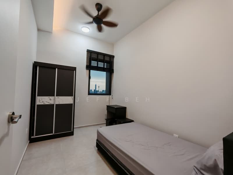 Condominium for Rent at EdgeWood Residences @ SkySanctuary - Jeff Beh - Bedroom - PropertyGuru.com.my