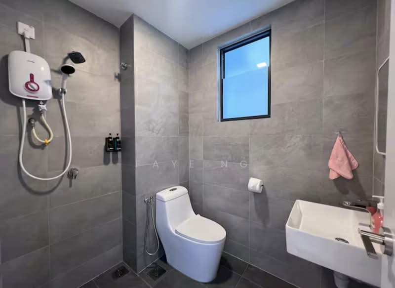 Service Residence for Rent at SUNSURIA FORUM SERVICED APARTMENT - Faye Ng - Bathroom - PropertyGuru.com.my