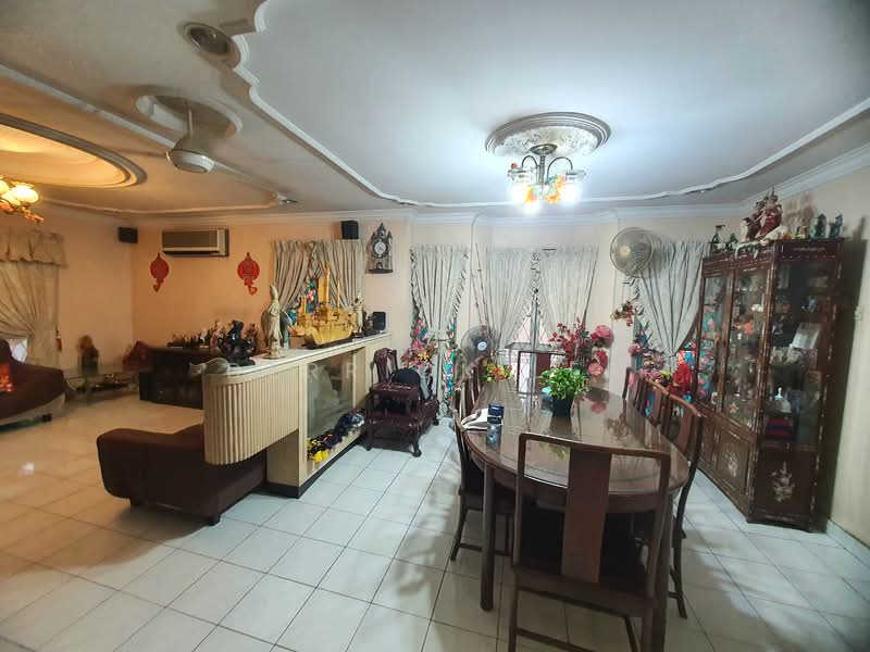 Rumah Berkembar untuk Dijual di Usj 5 (Subang Jaya) - Derrick Lee - Living Room - PropertyGuru.com.my