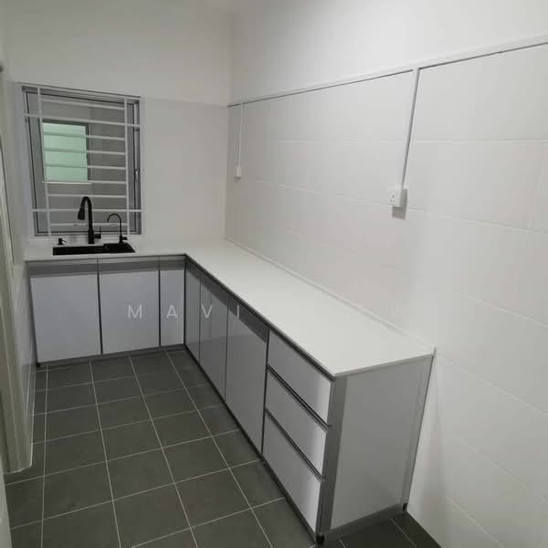 Service Residence for Rent at Residensi Taman Pelangi Indah - Mavis Hew - Kitchen - PropertyGuru.com.my
