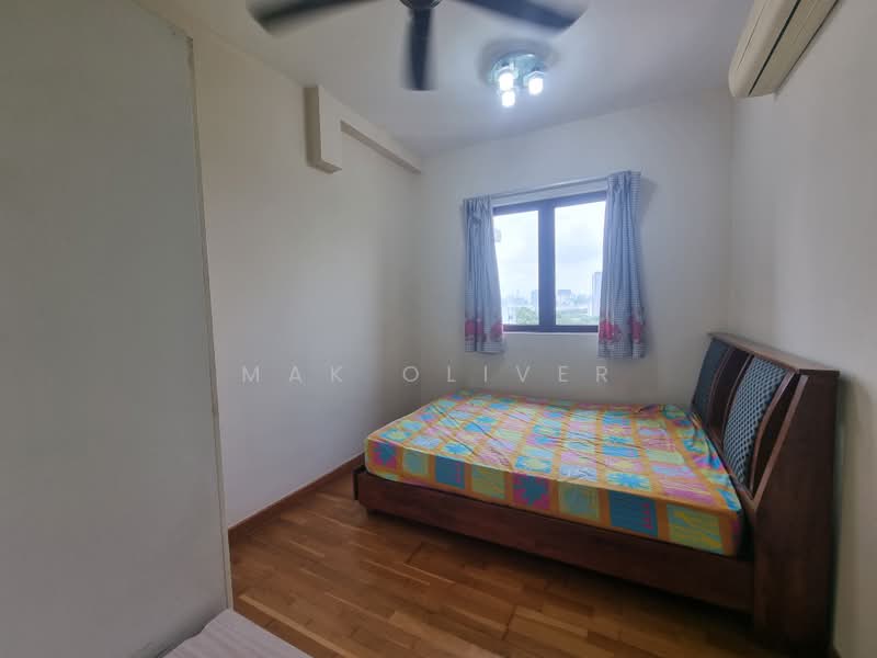 Condominium for Sale at Savanna Condominium - Mak Oliver - Bedroom - PropertyGuru.com.my