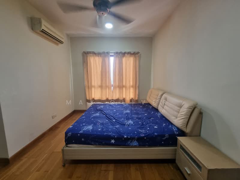 Condominium for Sale at Savanna Condominium - Mak Oliver - Bedroom - PropertyGuru.com.my