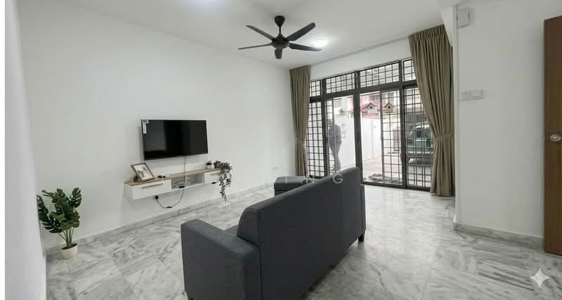 2-storey Terraced House for Rent in Johor Bahru (Johor) - Le Ching . - Living Room - PropertyGuru.com.my