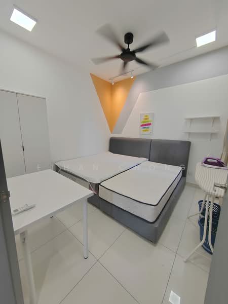 Servis Apartment untuk Disewa di TRIO By Setia - Ethan Chong - Bedroom - PropertyGuru.com.my