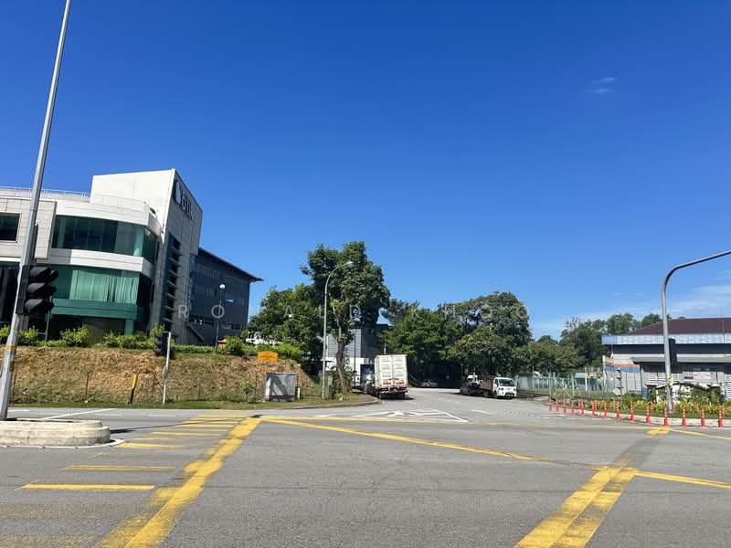 Kilang untuk Dijual di Taman Perindustrian Puchong Utama (Puchong) - Ronald Khoo - Exterior - PropertyGuru.com.my