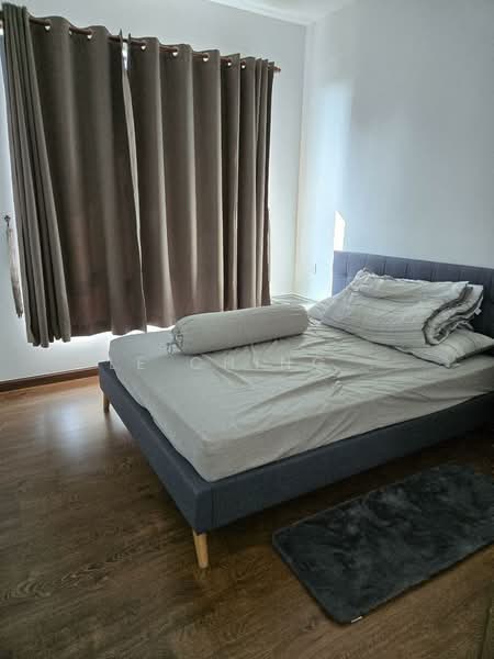 Servis Apartment untuk Disewa di Country Garden Central Park - Le Ching . - Bedroom - PropertyGuru.com.my