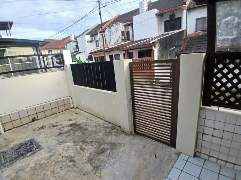 Rumah Teres 2 Tingkat untuk Dijual di SS18 (Subang Jaya) - KH Khoo - Exterior - PropertyGuru.com.my