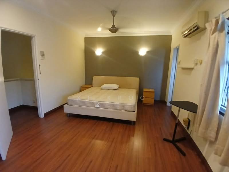 Rumah Teres 2 Tingkat untuk Dijual di SS18 (Subang Jaya) - KH Khoo - Bedroom - PropertyGuru.com.my