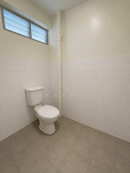 Rumah Berkembar untuk Disewa di Persiaran Gurney (George Town) - SERENEN TEH - Bathroom - PropertyGuru.com.my