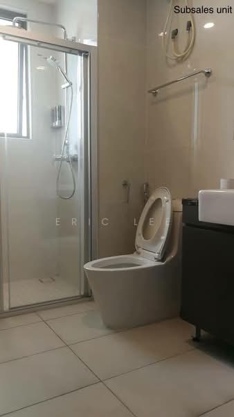Condominium for Sale at Royal Strand @ Country Garden Danga Bay - Eric Lee - Bathroom - PropertyGuru.com.my