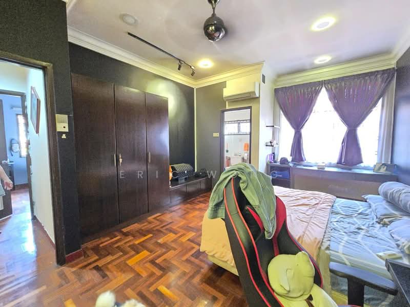 Rumah Teres 2 Tingkat untuk Dijual di Taman Pelangi Indah (Ulu Tiram) - Eric Wong - PropertyGuru.com.my