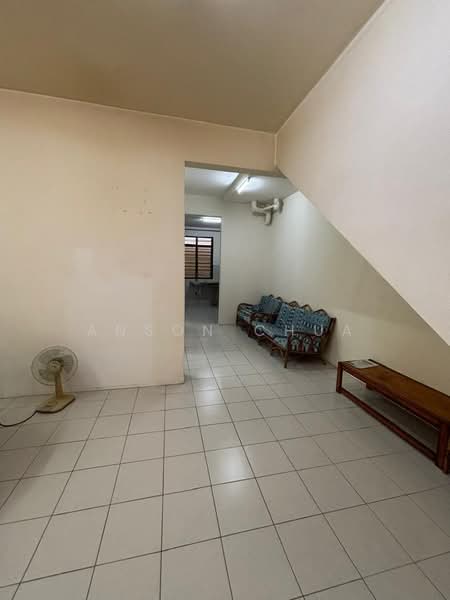 2-storey Terraced House for Rent in Taman Setia Indah (Tebrau) - Anson Chua - Living Room - PropertyGuru.com.my