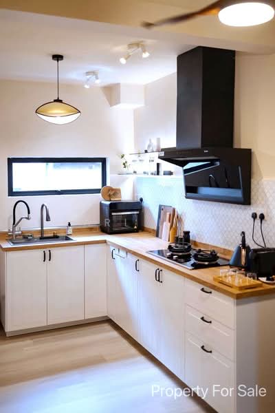 Rumah Teres 2 Tingkat untuk Dijual di Bandar Baru Permas Jaya (Permas Jaya) - Karl Lim - Kitchen - PropertyGuru.com.my