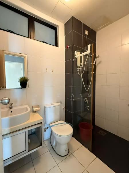 Service Residence for Rent at The Platino Serviced Apartment - Vinz Ang - PropertyGuru.com.my