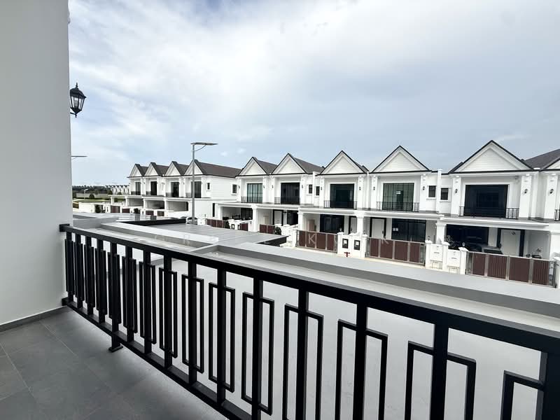 Rumah Teres untuk Dijual di Johor Bahru (Johor) - Grace Kuik - PropertyGuru.com.my