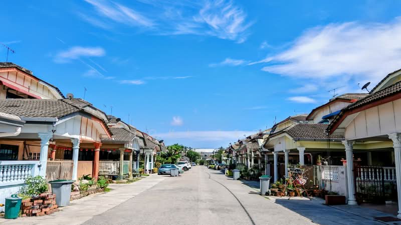 Rumah Teres 2 Tingkat untuk Dijual di Taman Maju (Batu Pahat) - Hoki Teo - PropertyGuru.com.my