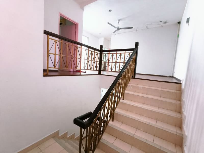 Terraced House for Rent in Bandar Kinrara Seksyen 5 (Bandar Kinrara) - Samuel Tan - Interior - PropertyGuru.com.my