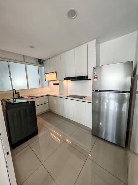 Condominium for Rent at d'Brightton - Perry Chai - Kitchen - PropertyGuru.com.my
