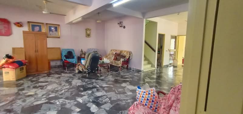 Rumah Teres 2 Tingkat untuk Dijual di Kawasan 6, Teluk Gadong (Klang) - Josh Chong - Living Room - PropertyGuru.com.my