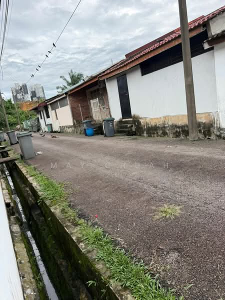 1-storey Terraced House for Sale in Taman Perling (Perling) - May Chuah - PropertyGuru.com.my