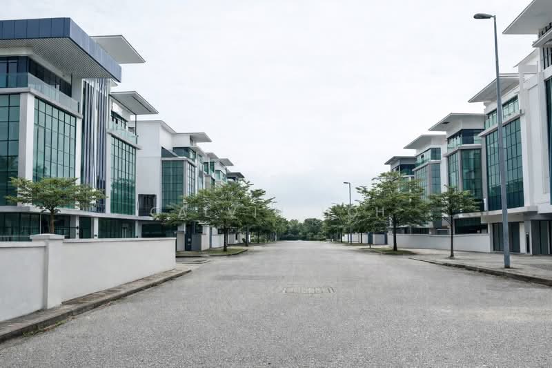 Semi-D Factory for Rent in Taman Industri Pusat Bandar Puchong (Puchong) - Calvin Hoh - Exterior - PropertyGuru.com.my