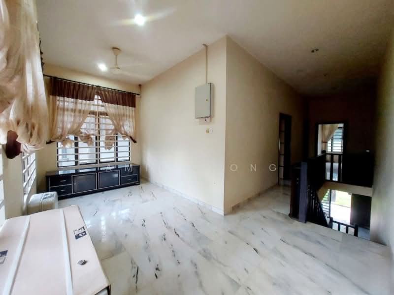 Bungalow for Sale in Puncak Jelapang Maju (Ipoh) - Amie Chong - Living Room - PropertyGuru.com.my