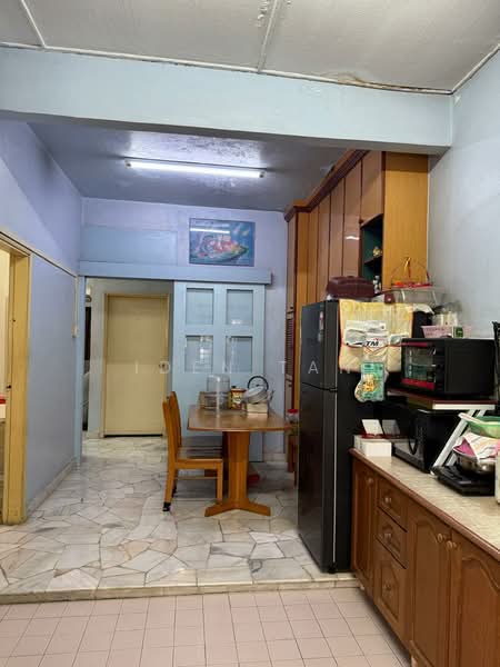 1-storey Terraced House for Sale in Bandar Selesa Jaya (Skudai) - Iden Tan - Kitchen - PropertyGuru.com.my