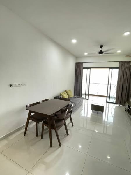 Condominium for Rent at Amberside @ Country Garden Danga Bay - Le Ching . - Living Room - PropertyGuru.com.my