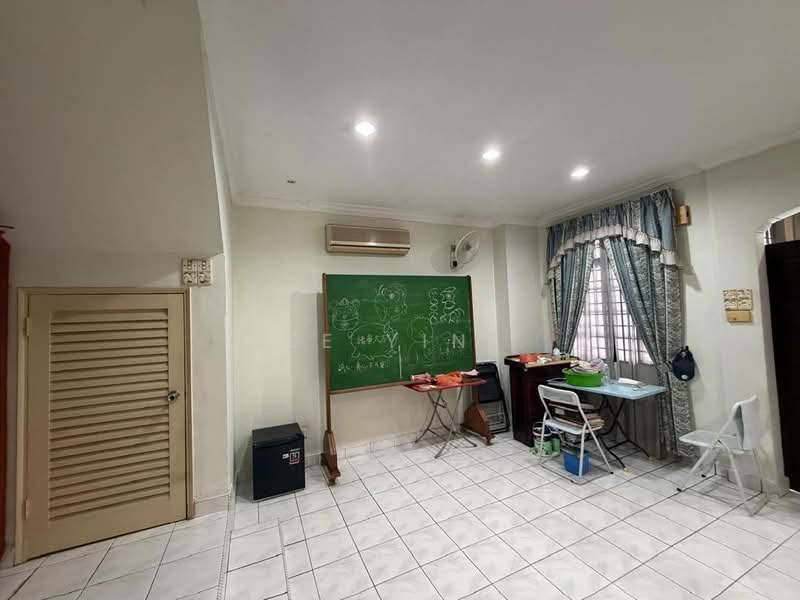 2-storey Terraced House for Sale in Taman Perling (Perling) - See Yin . - Interior - PropertyGuru.com.my