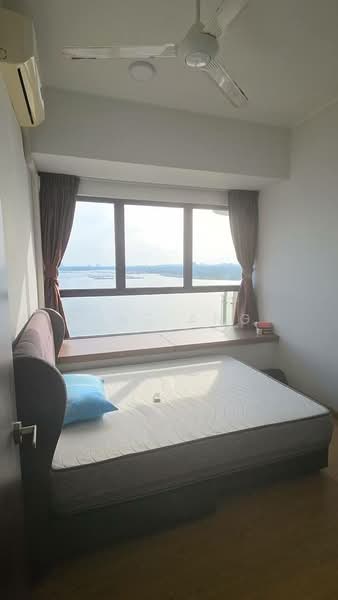 Condominium for Rent at Bay Laurel @ Country Garden Danga Bay - Vinz Ang - PropertyGuru.com.my