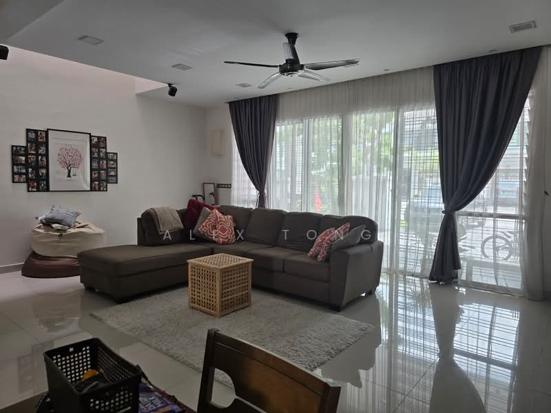 2.5-storey Terraced House for Sale in Seksyen 16 (Shah Alam) - Alex Tong - PropertyGuru.com.my