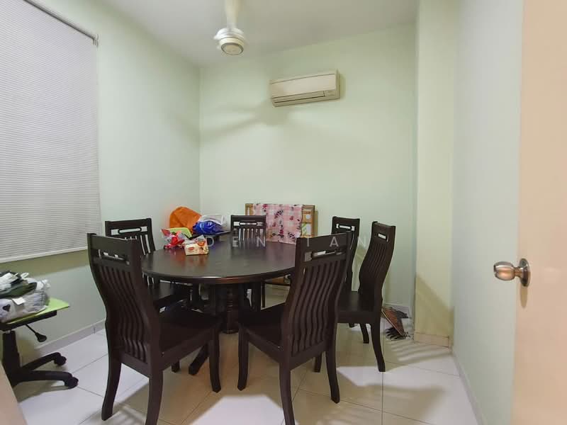 2-storey Terraced House for Sale in Setia Eco Gardens (Gelang Patah) - Iden Tan - Dining Room - PropertyGuru.com.my