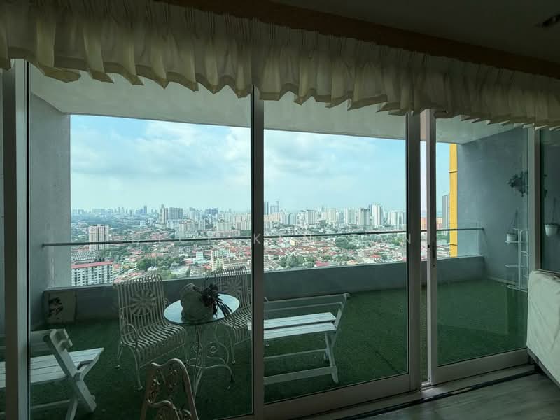 Kondominium untuk Disewa di Central Park condominium - Dick Ken Tan - Balcony - PropertyGuru.com.my