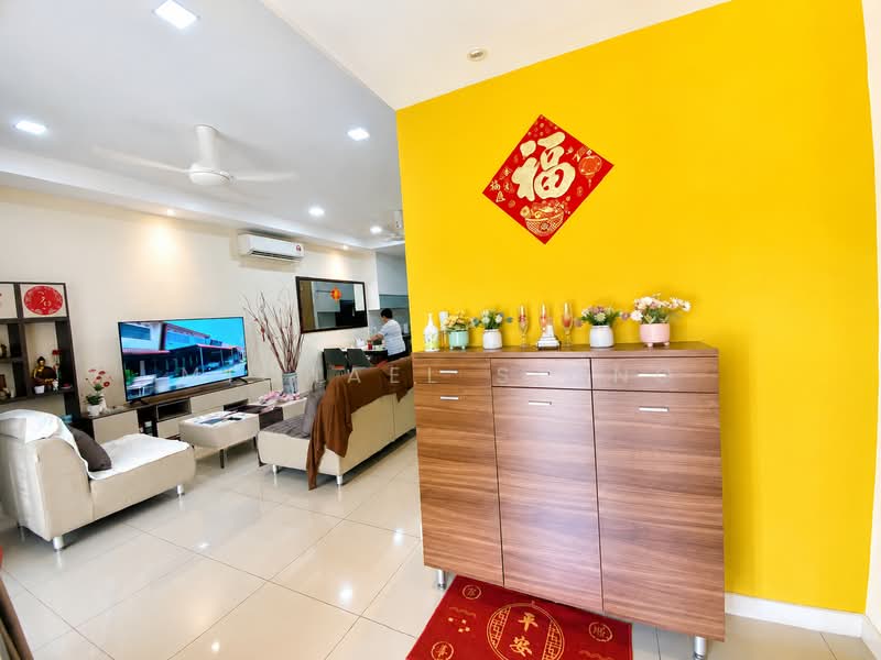 2-storey Terraced House for Rent in Kota Emerald (Rawang) - Michael Siong - Living Room - PropertyGuru.com.my