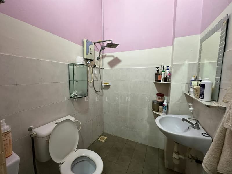 1-storey Terraced House for Sale in Bandar Indahpura (Kulai) - Jadelyn Ng - PropertyGuru.com.my
