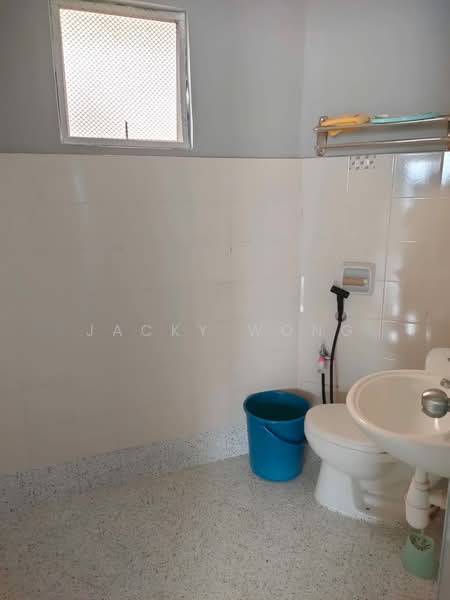 Apartment for Sale at Melur Apartment - Jacky Wong - Bathroom - PropertyGuru.com.my