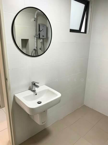 Servis Apartment untuk Disewa di TRIO By Setia - Jackson Yeoh - Bathroom - PropertyGuru.com.my