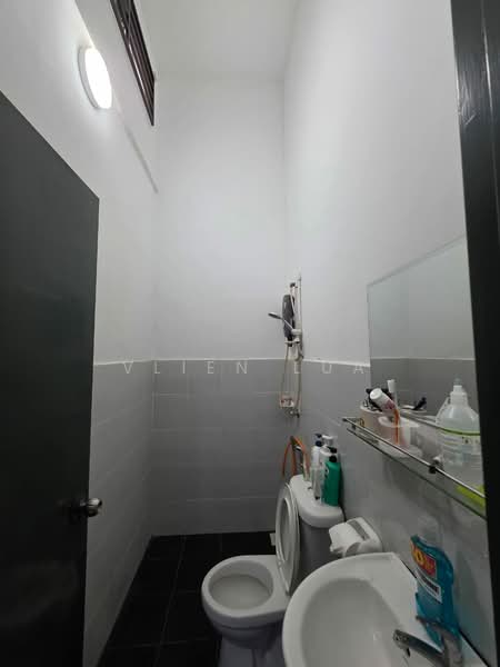 Rumah Teres 2 Tingkat untuk Dijual di Taman Scientex Senai (Senai) - Vlien Lua - PropertyGuru.com.my