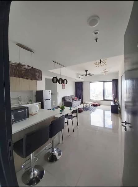 Servis Apartment untuk Dijual di Tropicana 218 Macalister - Allen Yeoh - Living Room - PropertyGuru.com.my