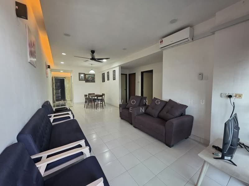 Pangsapuri untuk Dijual di Danga View Apartment - Sharon Wong Shu Shien - Living Room - PropertyGuru.com.my