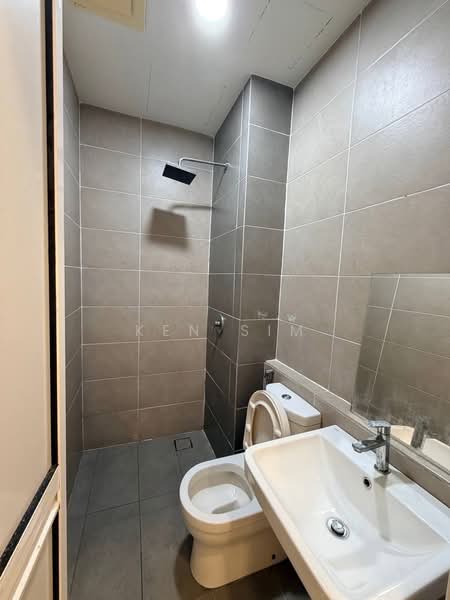 Service Residence for Rent at D'Pristine - Ken Sim - Bathroom - PropertyGuru.com.my