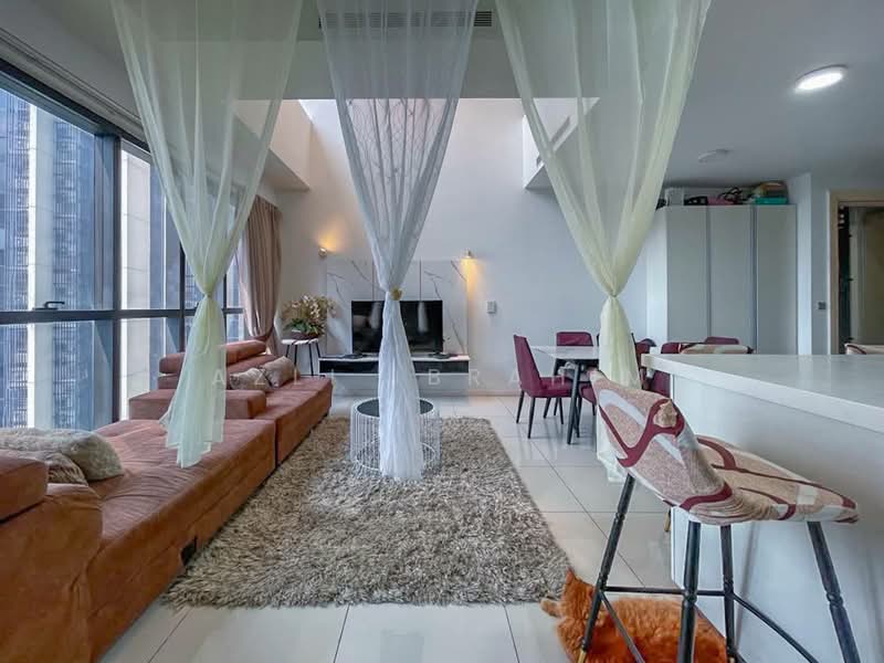 Servis Apartment untuk Dijual di M City - Azli Ibrahim - Living Room - PropertyGuru.com.my