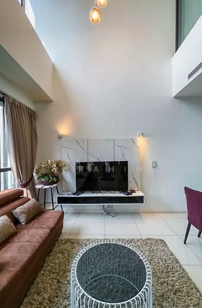Servis Apartment untuk Dijual di M City - Azli Ibrahim - Living Room - PropertyGuru.com.my