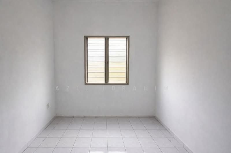 Rumah Teres 2 Tingkat untuk Dijual di Taman Sri Haneco (Semenyih) - Azli Ibrahim - Interior - PropertyGuru.com.my