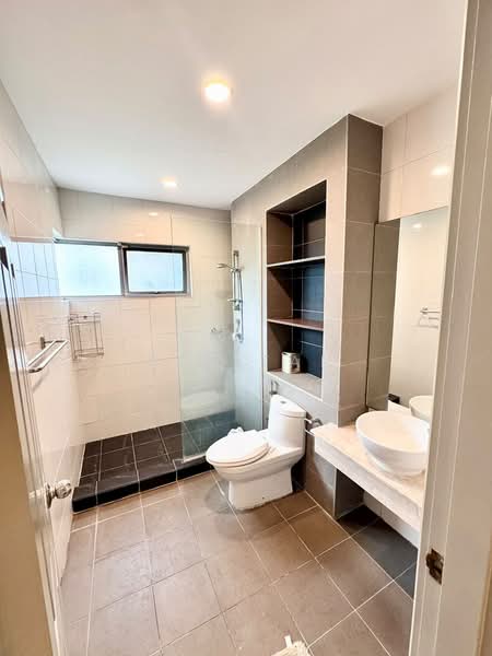 3-storey Terraced House for Rent in Desa Parkcity (Kuala Lumpur) - Rex Tan - Bathroom - PropertyGuru.com.my