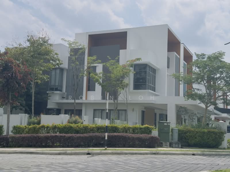 Semi-Detached House for Sale in Kajang (Selangor) - Robin Loh - PropertyGuru.com.my