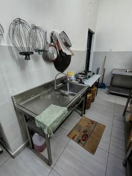 Kedai untuk Disewa di Bandar Indahpura (Kulai) - Caryn Ter - Kitchen - PropertyGuru.com.my